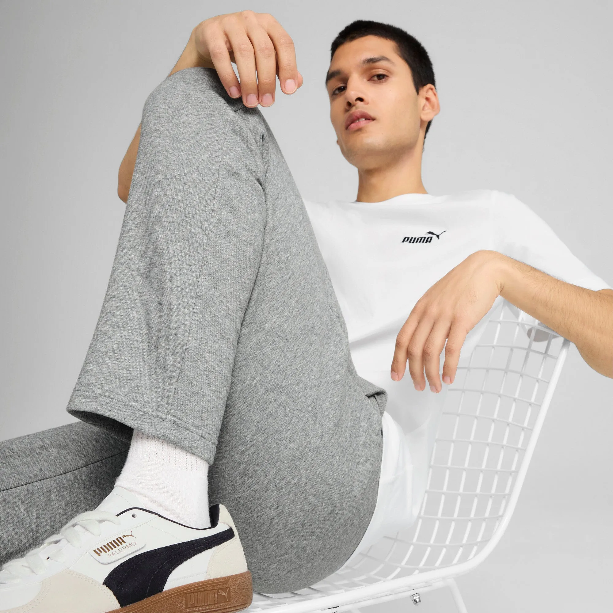 PUMA Men's Essentials No. 1 Logo Sweatpants