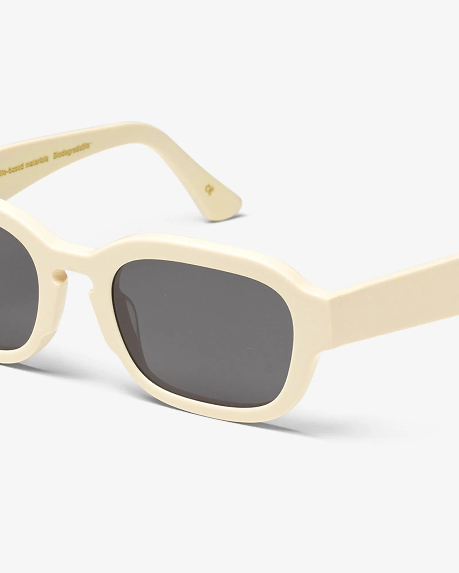 Sunglass 01 - Ivory White Solid - Black