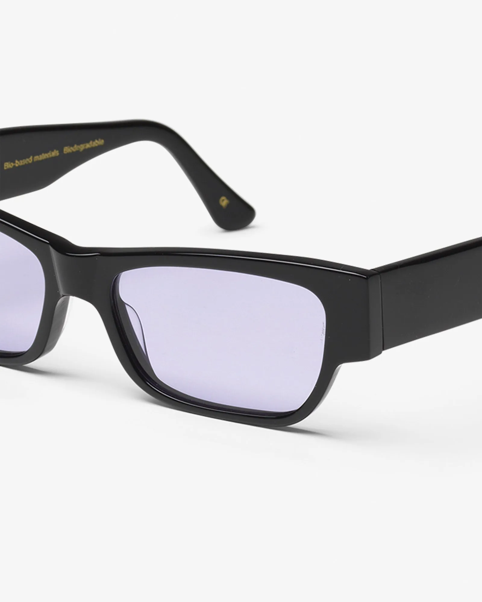 Sunglass 04 - Deep Black Solid - Lavender